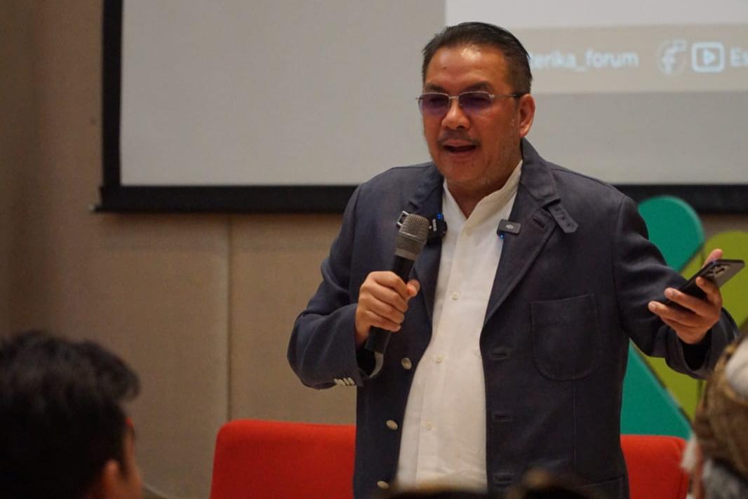 AI dan Agama: Teori Denny JA mulai diajarkan di kampus AI dan Agama: Teori Denny JA mulai diajarkan di kampus