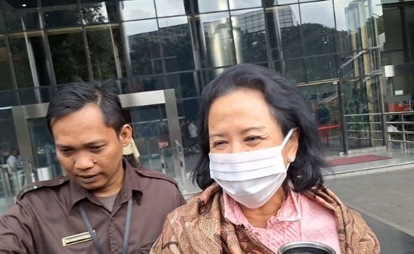 KPK periksa Rini Soemarno terkait penyidikan korupsi PGN KPK periksa Rini Soemarno terkait penyidikan korupsi PGN