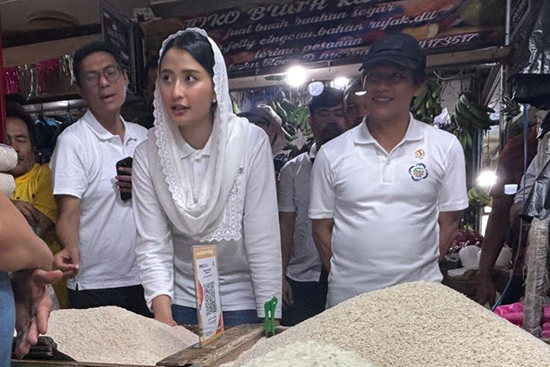 Menteri LH ingatkan pasar wajib kelola timbulan sampah di kawasannya Menteri LH ingatkan pasar wajib kelola timbulan sampah di kawasannya