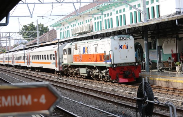 320 ribu tiket KA Lebaran sudah dipesan 320 ribu tiket KA Lebaran sudah dipesan
