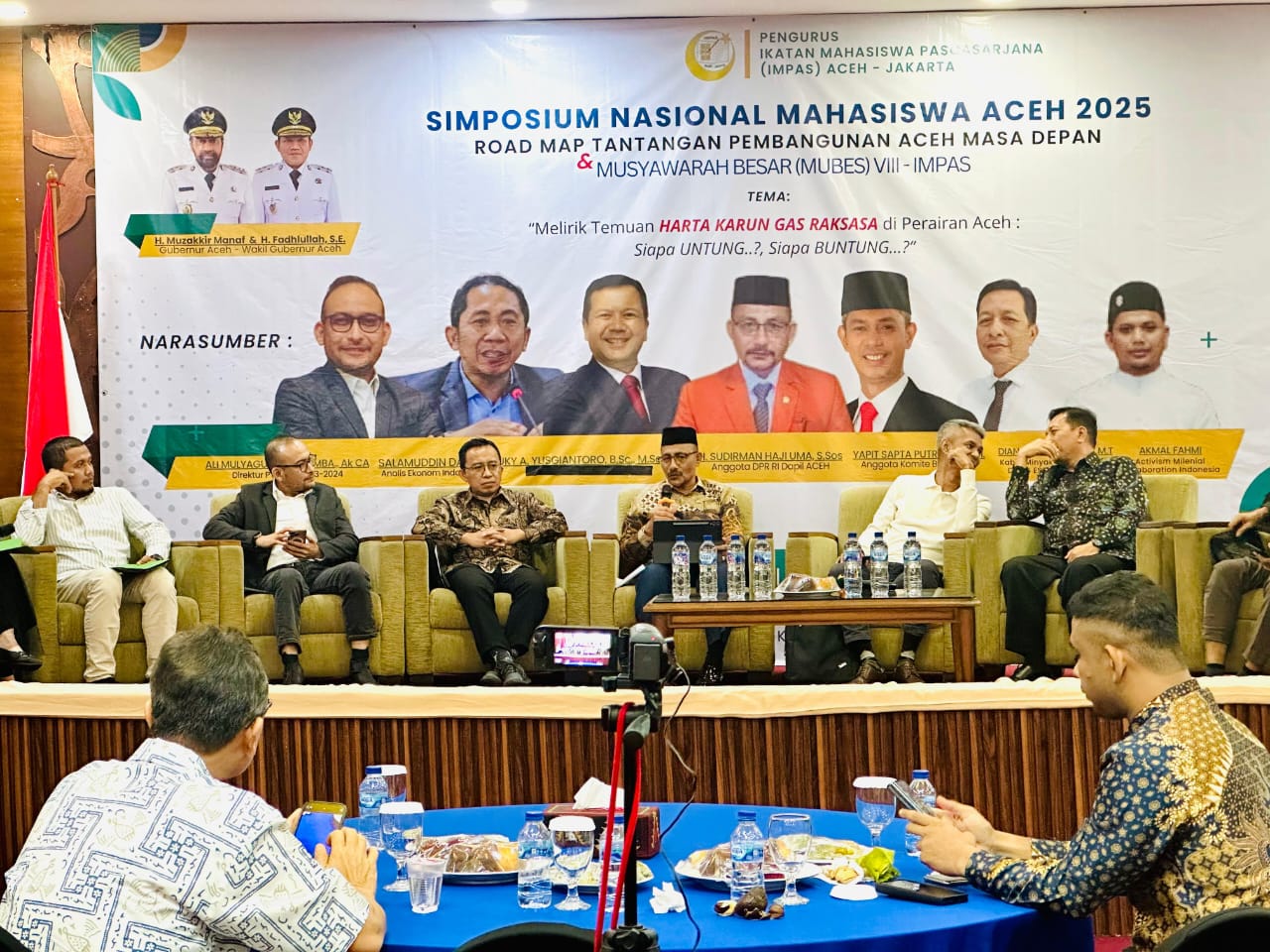Terkait potensi investasi sektor migas di Aceh, Haji Uma: Harus mensejahterakan rakyat Terkait potensi investasi sektor migas di Aceh, Haji Uma: Harus mensejahterakan rakyat