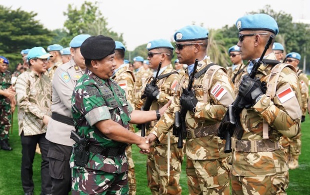 Panglima TNI: Saya bangga sambut prajurit usai tugas operasi Panglima TNI: Saya bangga sambut prajurit usai tugas operasi