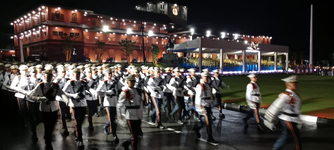 Parade senja retret kepala daerah di hadiri tiga presiden Parade senja retret kepala daerah di hadiri tiga presiden