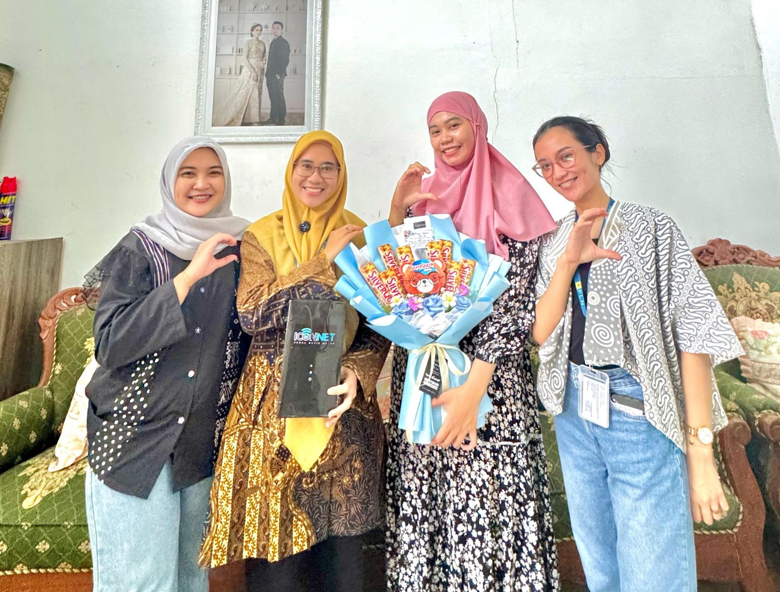 ICONNET Jatim gelar program SpeedLove 2025 sebagai wujud apresiasi kepada pelanggan setia ICONNET Jatim gelar program SpeedLove 2025 sebagai wujud apresiasi kepada pelanggan setia