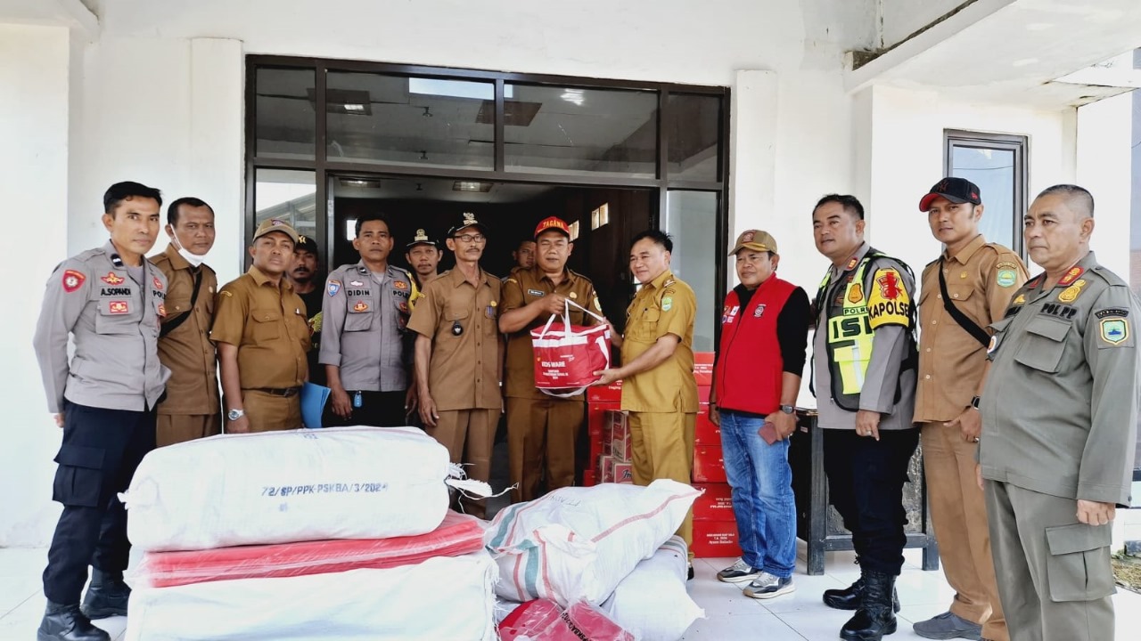 Kemensos salurkan bantuan untuk korban puting beliung Subang