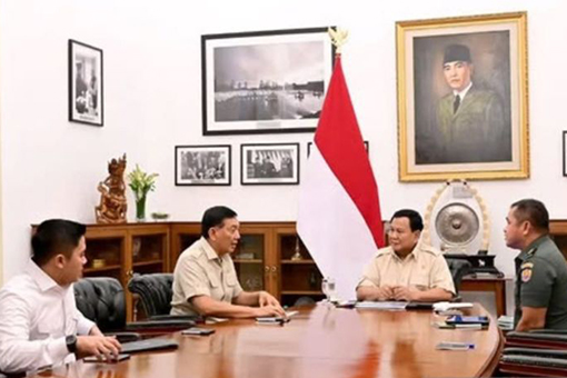 Presiden Prabowo terima KSAD Maruli bahas program tuntas TNI AD Presiden Prabowo terima KSAD Maruli bahas program tuntas TNI AD