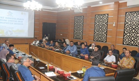 Forum UMKM IKM Kabupaten Bogor lantik jajaran pengurus Forum UMKM IKM Kabupaten Bogor lantik jajaran pengurus