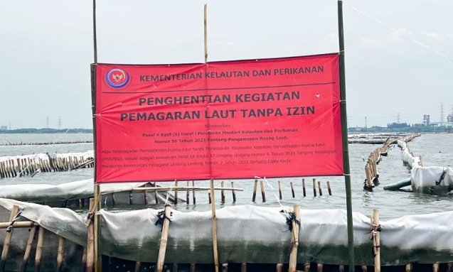 KKP segel pagar laut di perairan Bekasi