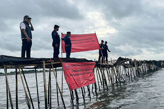 Walhi: Pemagaran laut Tangerang merusak lingkungan Walhi: Pemagaran laut Tangerang merusak lingkungan