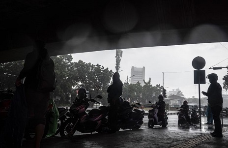 BMKG: Jakarta dilanda hujan Rabu pagi ini BMKG: Jakarta dilanda hujan Rabu pagi ini