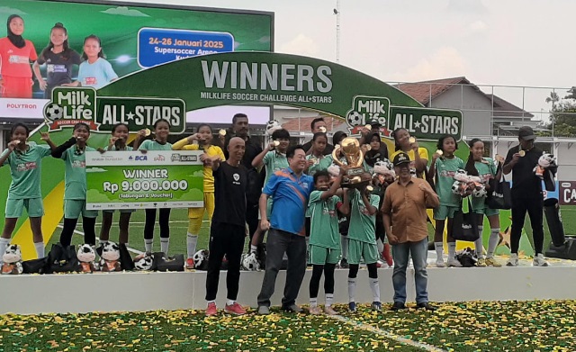 Gol tunggal Asyifa hantarkan Tim All-Stars Kudus juarai MilkLife Challenge All-Stars 2025 Gol tunggal Asyifa hantarkan Tim All-Stars Kudus juarai MilkLife Challenge All-Stars 2025