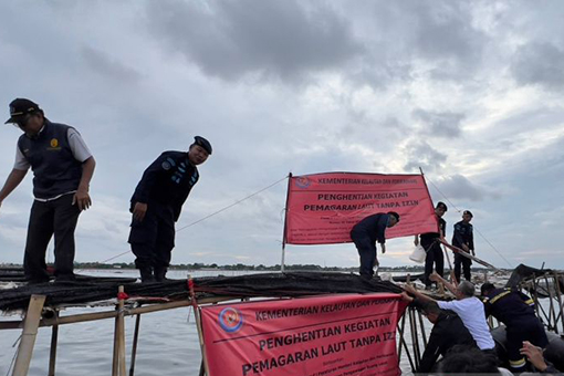 GMNI Tangerang desak pemerintah bongkar pagar laut di pantura GMNI Tangerang desak pemerintah bongkar pagar laut di pantura
