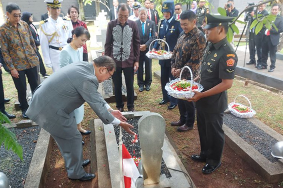 PM Jepang Shigeru Ishiba ziarah ke TMP Kalibata PM Jepang Shigeru Ishiba ziarah ke TMP Kalibata