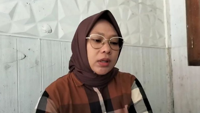 Warga dan istri korban ungkap sosok terduga pembunuh Sandy Permana Warga dan istri korban ungkap sosok terduga pembunuh Sandy Permana