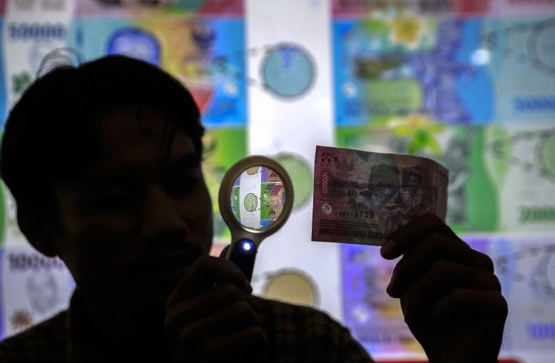 Rupiah pada Kamis pagi melemah jadi Rp16.203 per dolar AS Rupiah pada Kamis pagi melemah jadi Rp16.203 per dolar AS