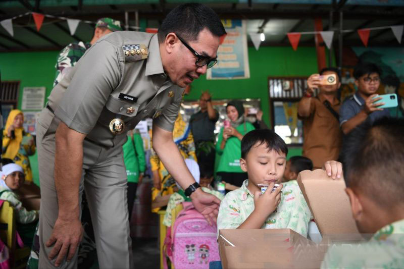 Samarinda mulai MBG pada 13 Januari menyasar 134 ribu siswa Samarinda mulai MBG pada 13 Januari menyasar 134 ribu siswa