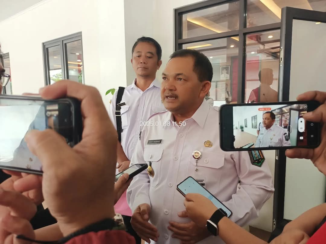 Sebanyak 15 ribu ekor sapi di Kabupaten Semarang rentan terkena PMK Sebanyak 15 ribu ekor sapi di Kabupaten Semarang rentan terkena PMK