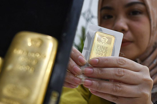 Harga emas Antam melonjak ke angka Rp1,543 juta per gram Harga emas Antam melonjak ke angka Rp1,543 juta per gram