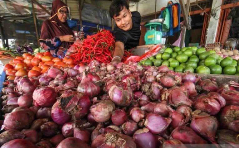 Harga pangan Selasa, bawang merah Rp41.660/kg-cabai rawit Rp40.520/kg Harga pangan Selasa, bawang merah Rp41.660/kg-cabai rawit Rp40.520/kg