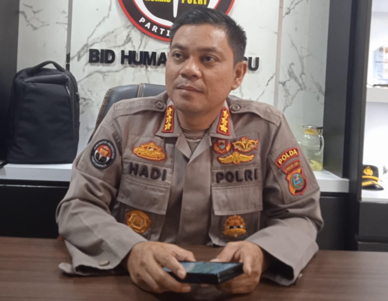 Tim gabungan TNI dan Polri ratakan lima lokasi peredaran narkoba di Sumut Tim gabungan TNI dan Polri ratakan lima lokasi peredaran narkoba di Sumut