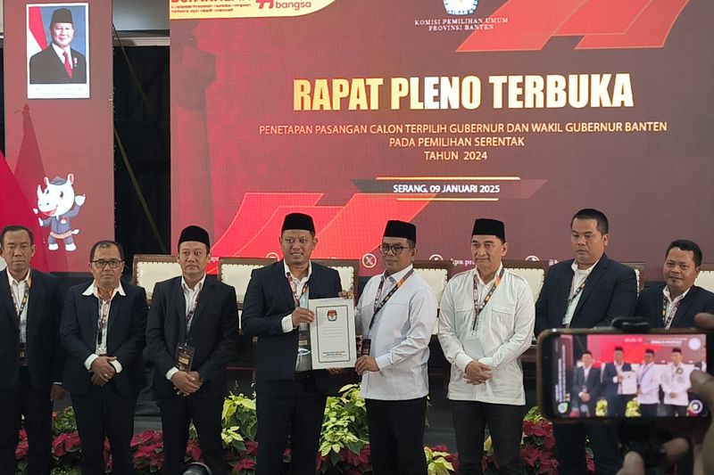 Andra-Dimyati ditetapkan sebagai Gubernur-Wagub Terpilih Banten Kembali Andra-Dimyati ditetapkan sebagai Gubernur-Wagub Terpilih Banten Kembali