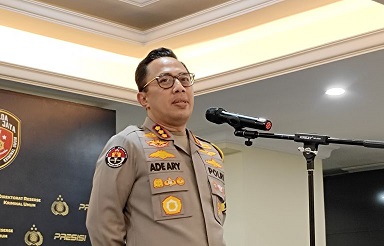 Polisi dalami temuan mayat seorang anak laki-laki di Bekasi Polisi dalami temuan mayat seorang anak laki-laki di Bekasi