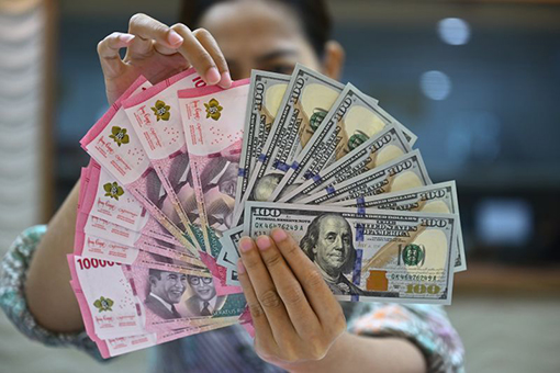 Rupiah pada Senin pagi menguat jadi Rp16.185 per dolar AS Rupiah pada Senin pagi menguat jadi Rp16.185 per dolar AS