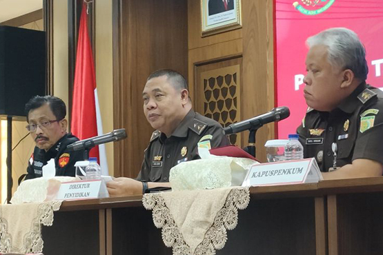Kejagung dalami panitera PN Surabaya diduga terima suap