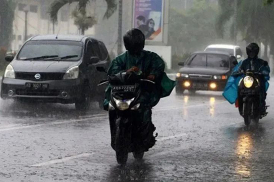 BMKG prakirakan cuaca di kota-kota besar diguyur hujan