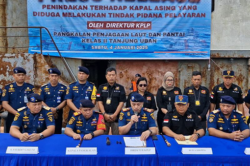 Kemenhub amankan kapal berbendera Vanuatu di Perairan Bintan Kemenhub amankan kapal berbendera Vanuatu di Perairan Bintan