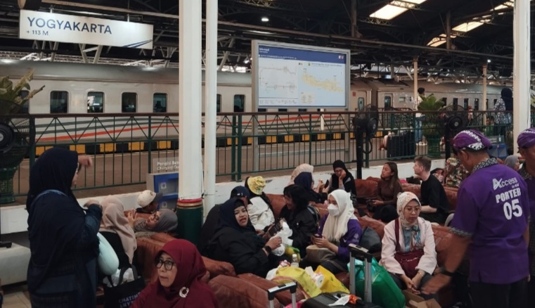 Libur panjang akhir Januari, penumpang KA di Yogyakarta lampaui Nataru 2024/2025 Libur panjang akhir Januari, penumpang KA di Yogyakarta lampaui Nataru 2024/2025
