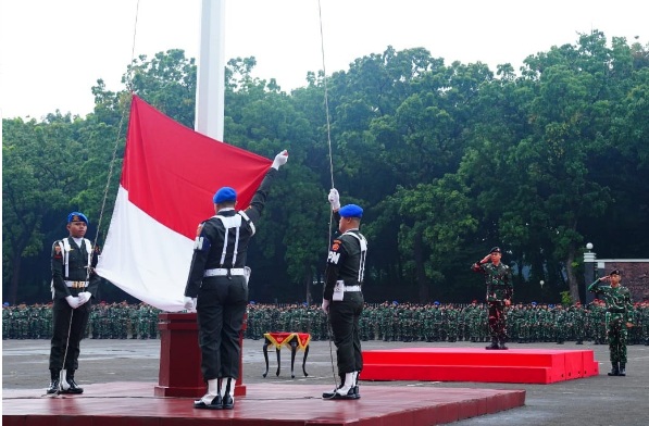 Panglima TNI tekankan kesiapan hadapi tantangan 2025 Panglima TNI tekankan kesiapan hadapi tantangan 2025