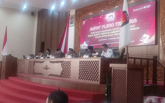 KPU Sukoharjo tetapkan pasangan Etik Suryani-Eko Sapto Purnomo pemenang Pilkada 2024 KPU Sukoharjo tetapkan pasangan Etik Suryani-Eko Sapto Purnomo pemenang Pilkada 2024