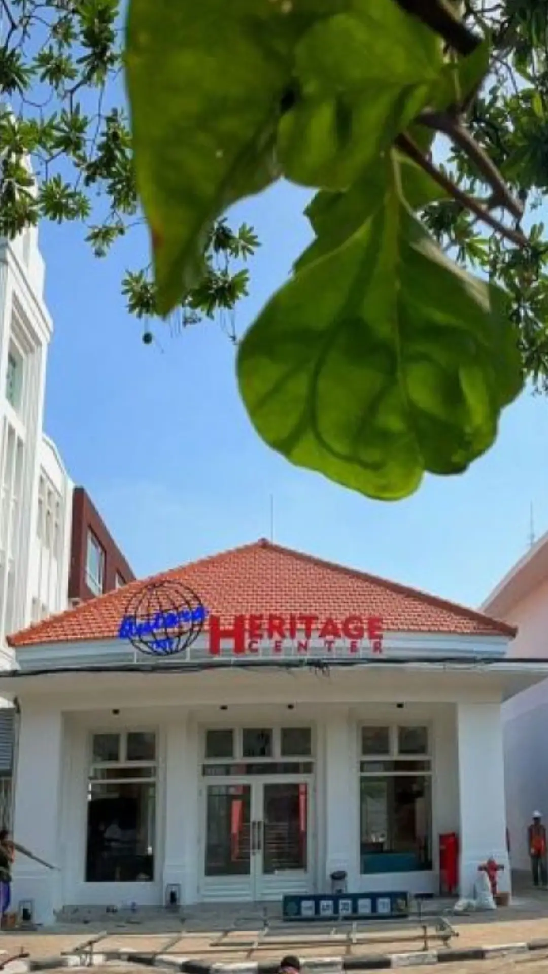 Tim Radio Elshinta mengunjungi salah satu gedung bersejarah, Antara Heritage Center Tim Radio Elshinta mengunjungi salah satu gedung bersejarah, Antara Heritage Center
