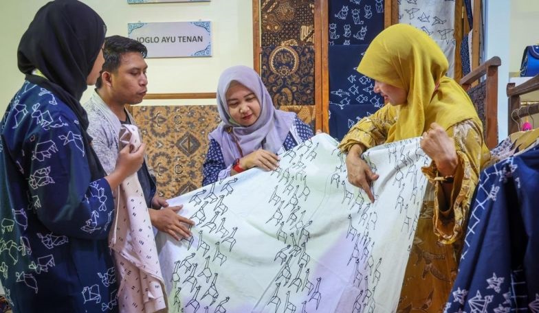 Ekonom: Perlu legalisasi UMKM agar insentif kenaikan PPN efektif Ekonom: Perlu legalisasi UMKM agar insentif kenaikan PPN efektif