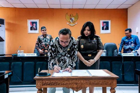 Pemkot dan Kejari Kota Magelang perkuat sinergi cegah masalah hukum Pemkot dan Kejari Kota Magelang perkuat sinergi cegah masalah hukum
