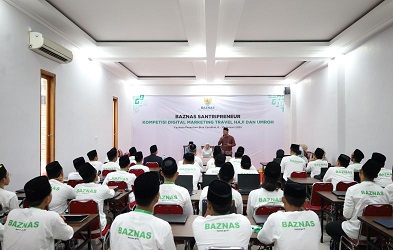 Baznas latih santri jadi pelaku digital marketing biro haji dan umrah Baznas latih santri jadi pelaku digital marketing biro haji dan umrah