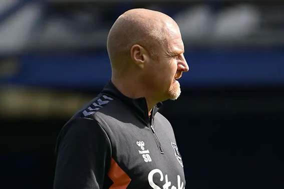 Everton resmi pecat pelatih Sean Dyche Everton resmi pecat pelatih Sean Dyche