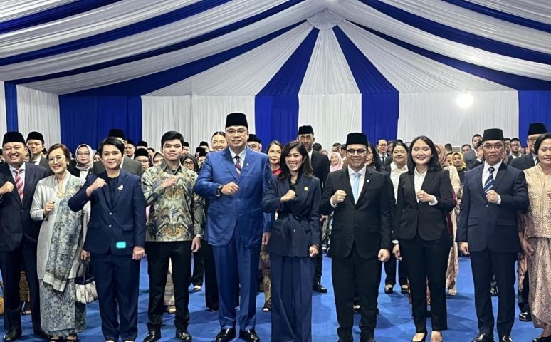 Menkomdigi lantik lima dirjen dan sejumlah staf ahli menteri Menkomdigi lantik lima dirjen dan sejumlah staf ahli menteri