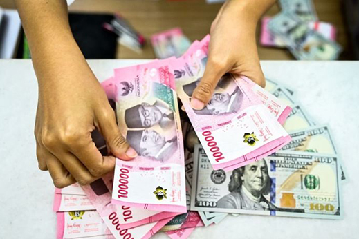 Rupiah pada Jumat pagi menguat jadi Rp16.213 per dolar AS Rupiah pada Jumat pagi menguat jadi Rp16.213 per dolar AS