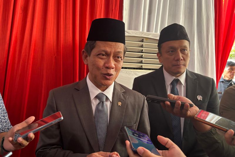 Menteri LH pastikan satu tersangka pelaku pencemaran Sungai Ciujung Menteri LH pastikan satu tersangka pelaku pencemaran Sungai Ciujung