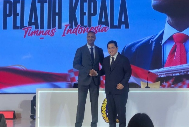 Erick gelar pertemuan antara Patrick Kluivert dan klub-klub Liga 1 Erick gelar pertemuan antara Patrick Kluivert dan klub-klub Liga 1
