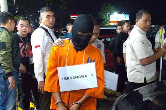 Pelaku beri peringatan tembakan sebelum jatuhkan korban Pelaku beri peringatan tembakan sebelum jatuhkan korban