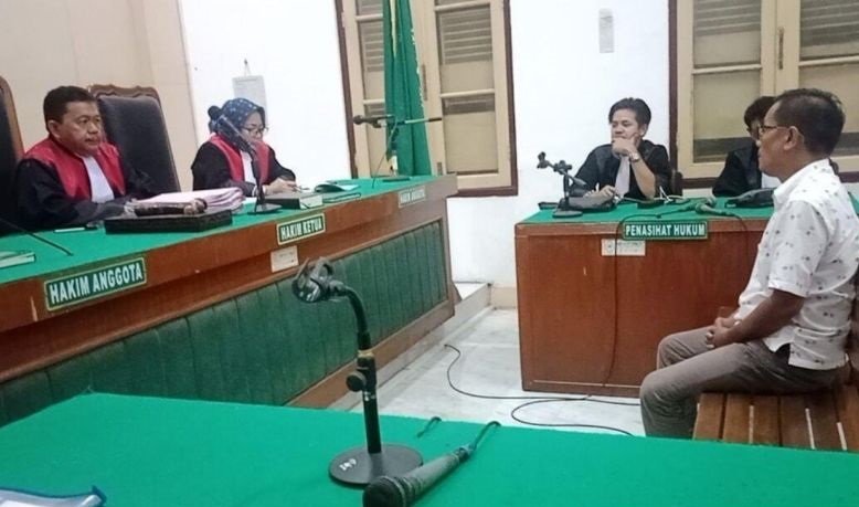 Mantan direktur PDAM Tirtasari Binjai dihukum 2,5 tahun penjara Mantan direktur PDAM Tirtasari Binjai dihukum 2,5 tahun penjara