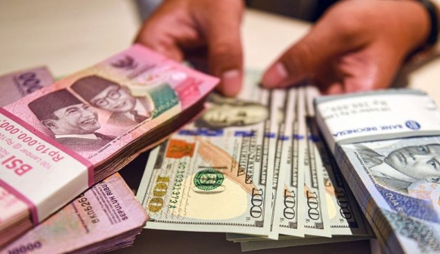 Rupiah melemah seiring pernyataan hawkish The Fed Rupiah melemah seiring pernyataan hawkish The Fed
