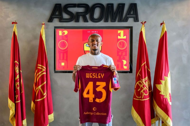 AS Roma resmi datangkan Wesley Franca dari Flamengo AS Roma resmi datangkan Wesley Franca dari Flamengo
