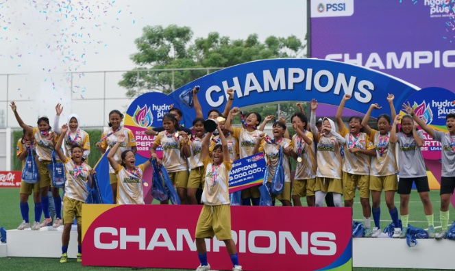 Tim sepak bola putri All-Stars Bandung juara Hydroplus Piala Pertiwi U14 dan U16 2025 Tim sepak bola putri All-Stars Bandung juara Hydroplus Piala Pertiwi U14 dan U16 2025