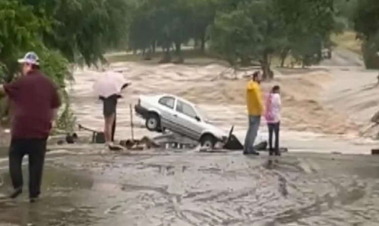Korban tewas banjir bandang Texas jadi 82 orang Korban tewas banjir bandang Texas jadi 82 orang