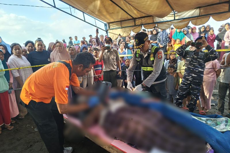 Polda Bali: 27 korban kapal tenggelam sudah diidentifikasi 4 meninggal Polda Bali: 27 korban kapal tenggelam sudah diidentifikasi 4 meninggal