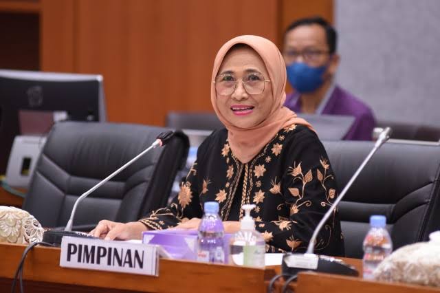 Hetifah apresiasi upaya pemenuhan putusan MK pendidikan tanpa pungutan biaya dalam pagu RAPBN 2026 Hetifah apresiasi upaya pemenuhan putusan MK pendidikan tanpa pungutan biaya dalam pagu RAPBN 2026
